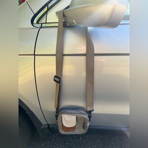 George Unisex Tan Crossbody Bag